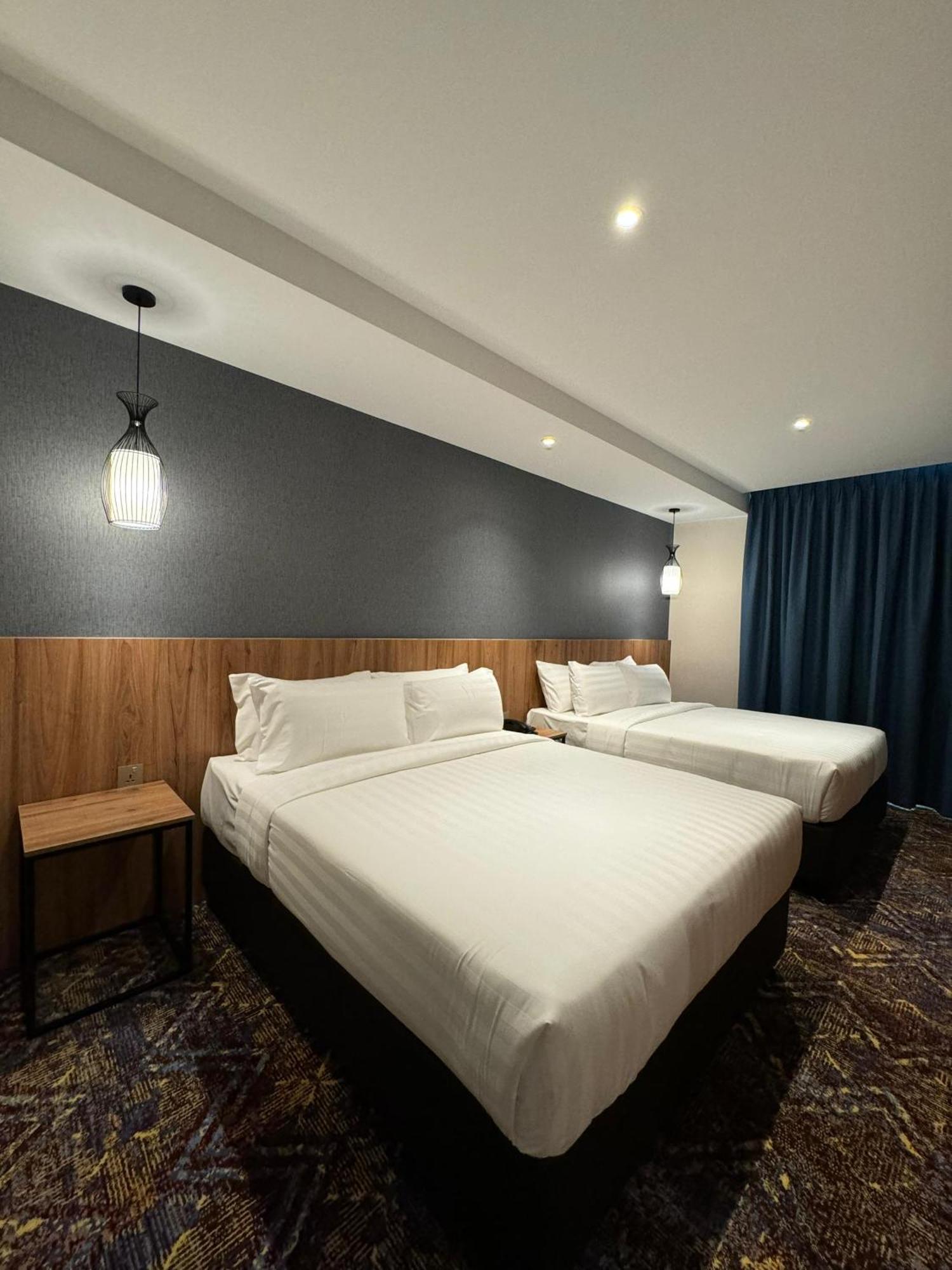 Le'Genda Hotel Kajang Luaran gambar