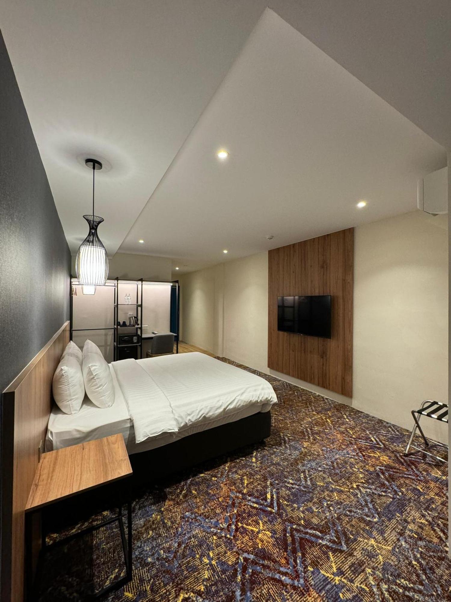 Le'Genda Hotel Kajang Luaran gambar