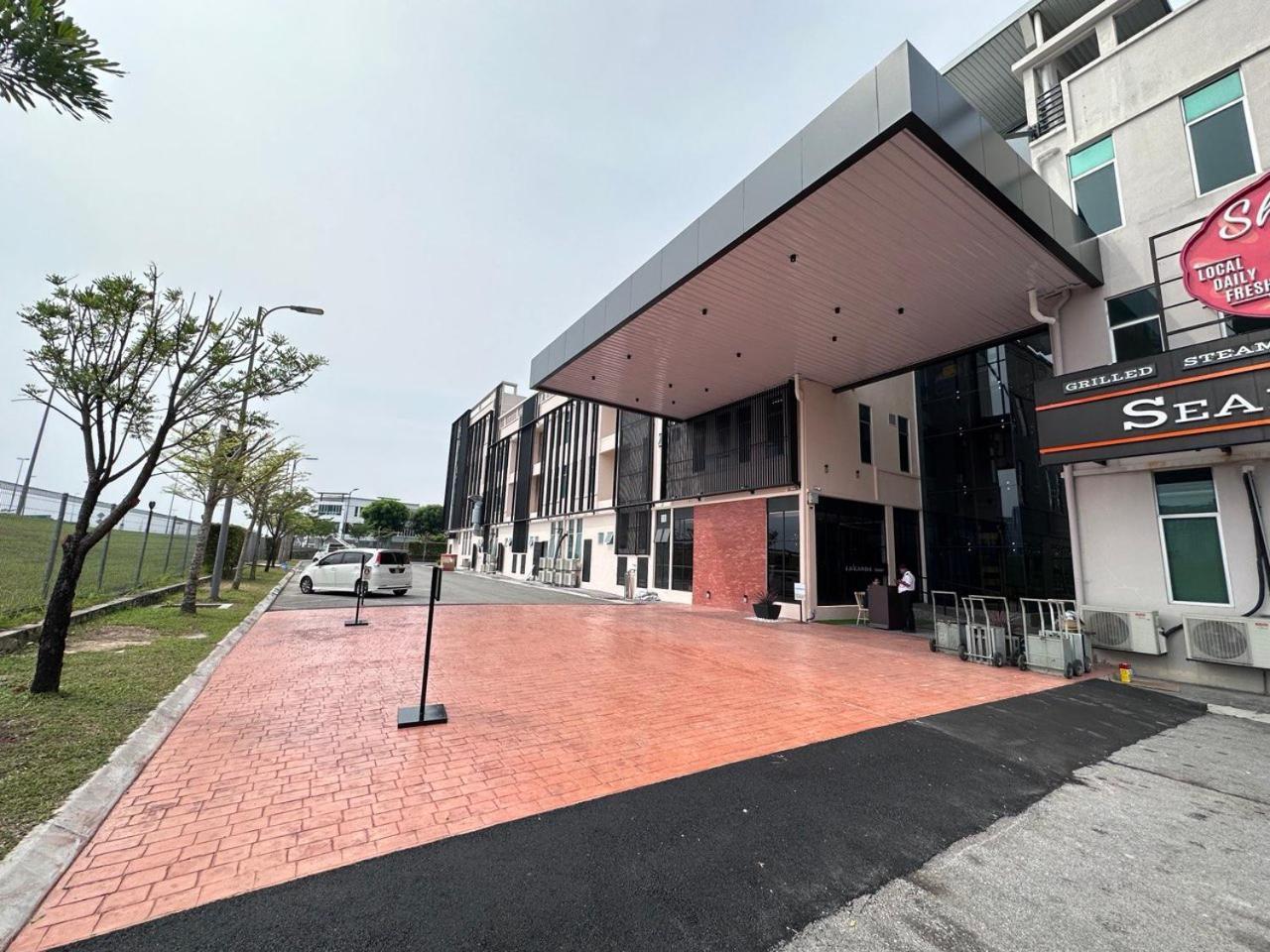 Le'Genda Hotel Kajang Luaran gambar